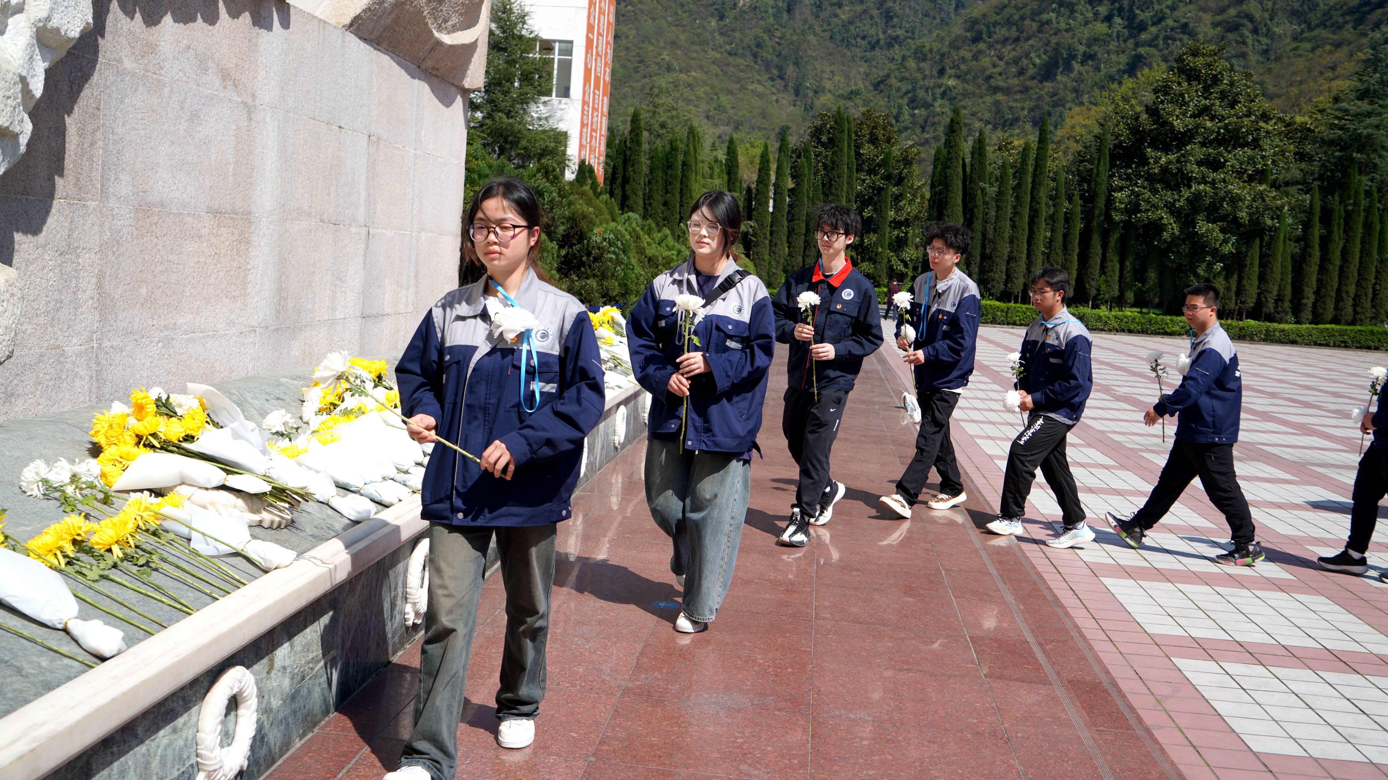 DSC05144.jpg DSC05144.jpg