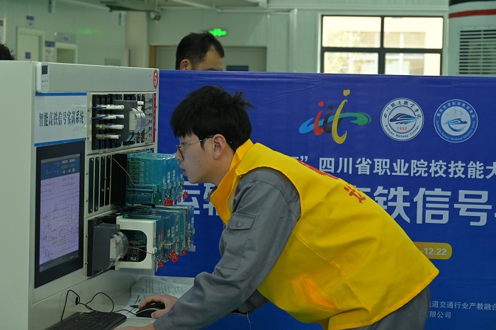 DSC_0239.JPG DSC_0239.JPG