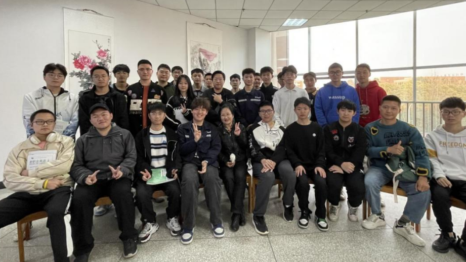 机车车辆学院第一期“书记院长下午茶”活动顺利开展3.png 机车车辆学院第一期“书记院长下午茶”活动顺利开展3.png