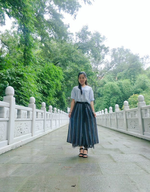 李丹2.png 李丹2.png