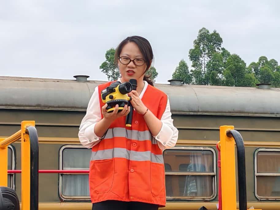 图片2.jpg 图片2.jpg